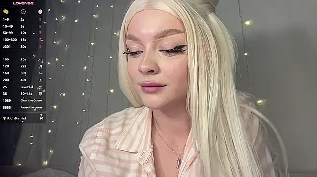 ElsaJeanX