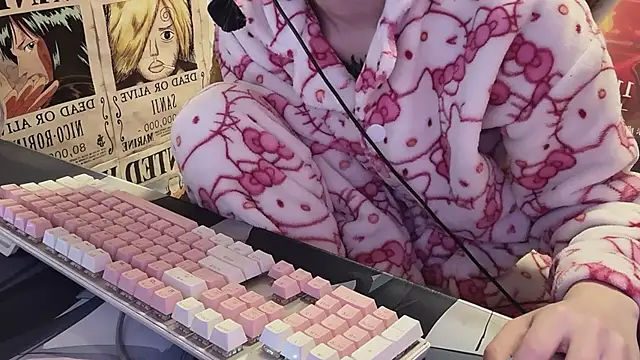 SNAKEgirlQAQ - 大家不要刷币 没有表演