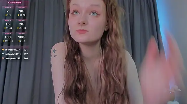 Miraletta - SPREADING MY SWEET HOLES WITH HANDS