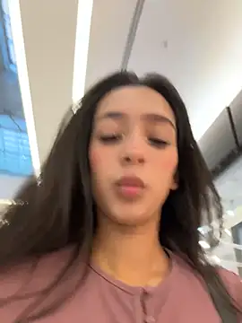 BellaTous - Make me wet