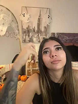 HoneyMollyX - DOGGY + PUSSY FINGERING DEEP, DON’T STOP