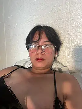 Hollygod22 - make me crazy here fuck me here im wet
