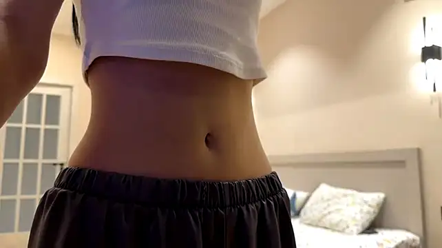 OnaChicalace - body tease