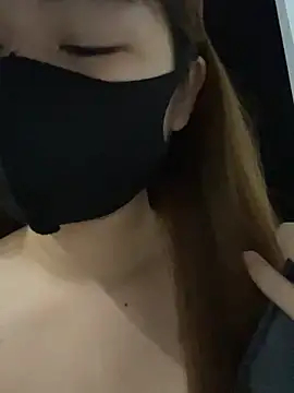My_Melodyy - Make me cum pussy in public garden 🪴😈