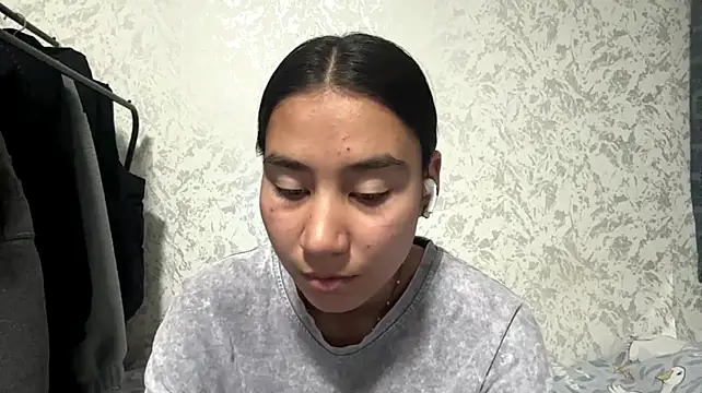 CatherynCordle - eye contact