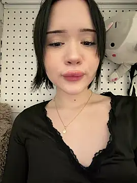 Kitty_sixseven - RISKY LOUD MOANS AT THE TOY STORE