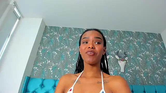 AriiMonroee - Two fingers in my ass, really deep, for