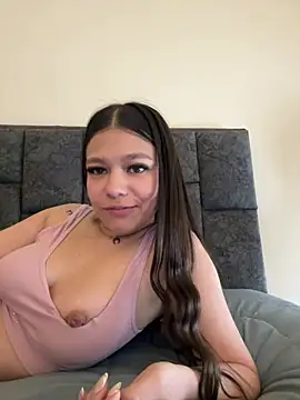 Alyshanon18 - SUCK BOOBS🥵