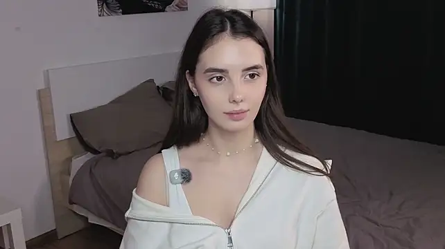 JuliDahill