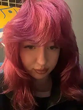 RonnieKiss - Suck dildo