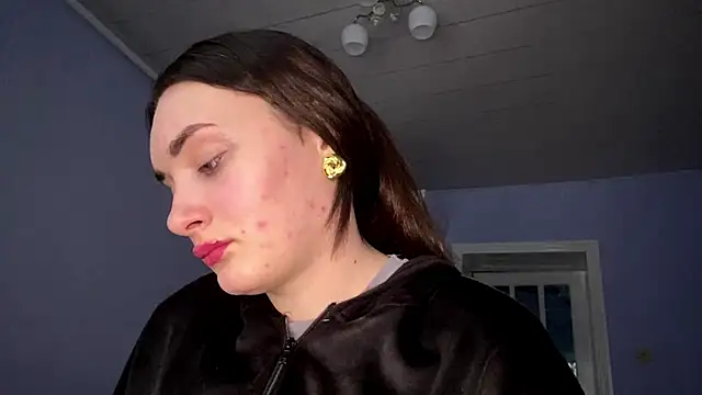 ArdisErrico - I know you want to get a kiss from me