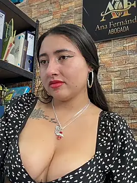 _Sarah-Office1 - Make my SQUIRT 💦💦💦