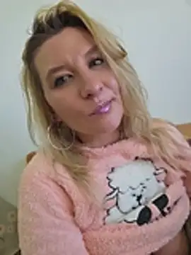 KaylinJan - 🔥A lady whos classy tastes better nasty