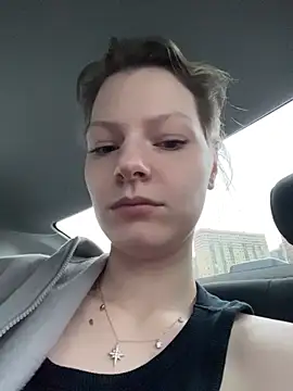 MaryHiggins - Playing with pussy