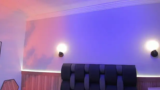 Siouxsie_cenobite - (∩^o^)⊃━☆ Naked + squirt (2 min control)