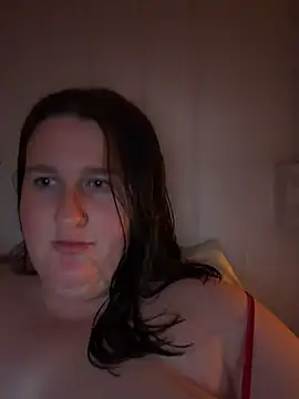 Xopeachybaby - Kiss GF OFF CAM