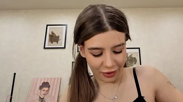 Dolly_ll - x20 ass spanks