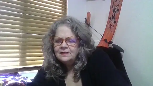 DestineeLoverGirl - Get me Naked
