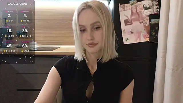 Bella_Villen - strip naked