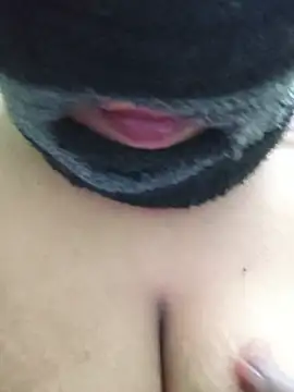 Malluaamistrip - Cum in mouth