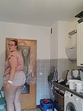 GermanNerdyAlice - 😇 Suck 2 Fingers