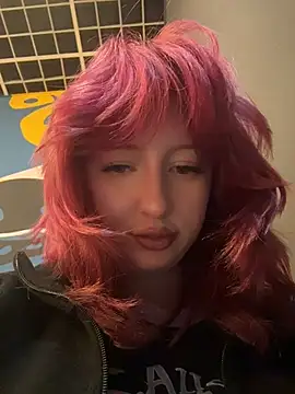 RonnieKiss - Suck dildo