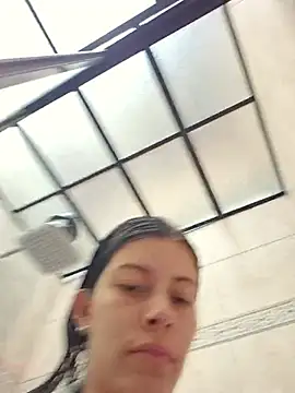 IrisBound - Squeeze tits