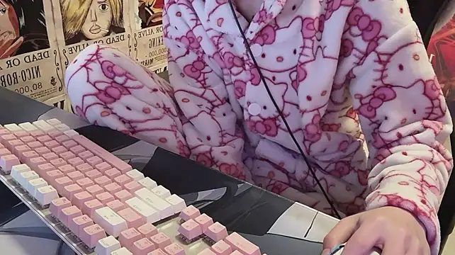 SNAKEgirlQAQ - 大家不要刷币 没有表演
