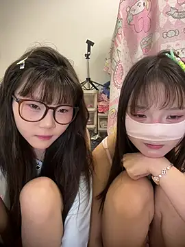 QIQI-QIQI-01 - 排卵期小母狗 想被哥哥操