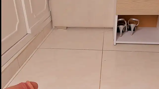 _wendy_x - SHOW DOGGY /SQUIRT