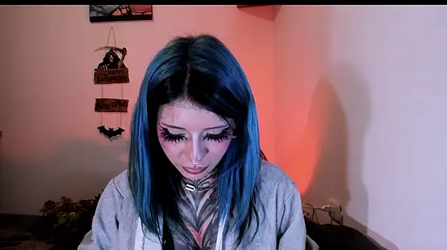 Nickidoll66_ - Play with dildo and cum