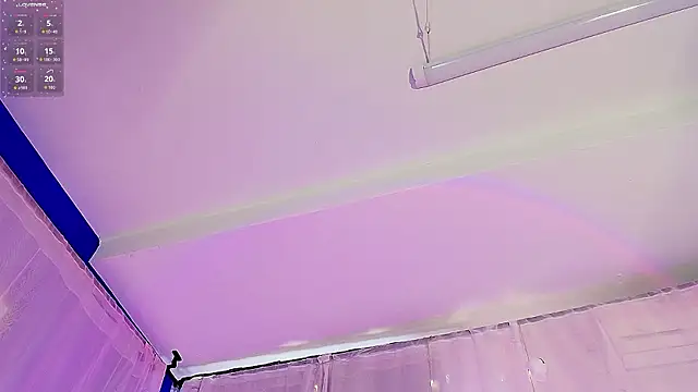 Liccy_hall - My fingers join the party in my mouth