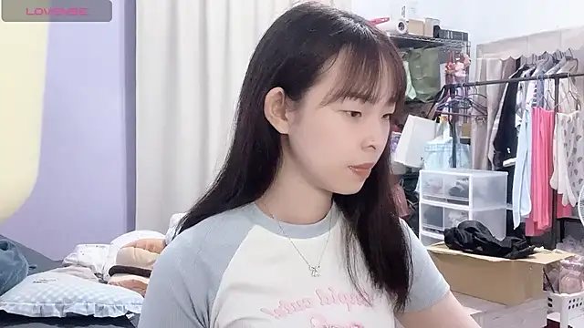 Peachyu - 開表演換情趣衣服慰慰玩玩具