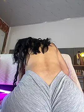 Lila-pinkky - Let's squirt my pants 💦💦
