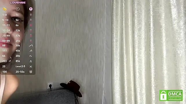 RebekahEifler - Rub your booty on your face