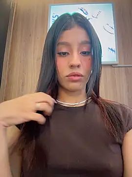 Alejandra_ospina - FINGER IN MY WET PUSSY + SUCK FING 😈
