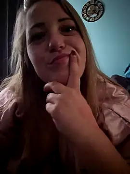 Romanabbw - Dildo pijpen 5 min