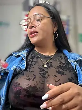 Outdoors-Mia_Khalifa - STRANGER touches NAKED boobs🔞
