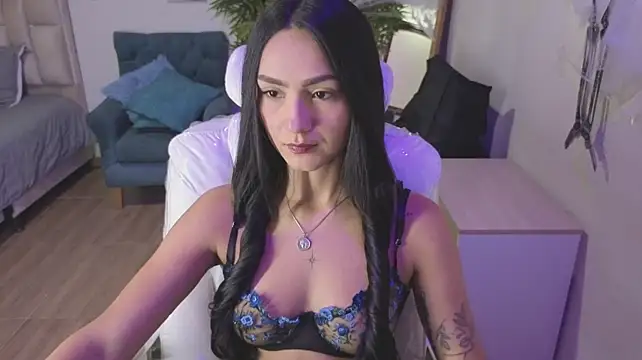 Amy_Kiitty_ - close the office and sin