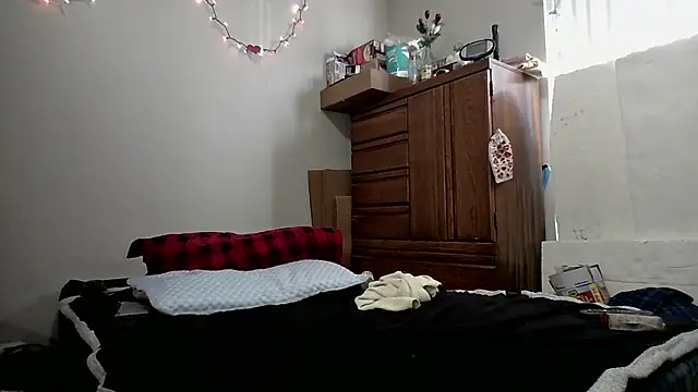 Keywest_Kate - watch me get off with Lovense toy.