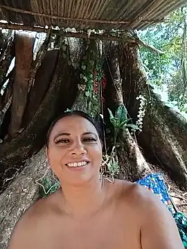 Esmeralda_li - Masturbation moto with Domy
