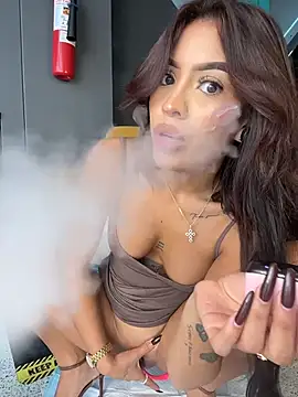 MystiqueXXX - CREAMMY PUSSY AT WORK! 🎃🔥