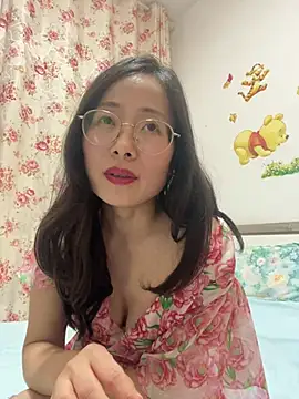 TangTang0530 - M腿抖胸