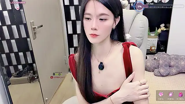 Yueyue-MM - 下空M腿黑絲誘惑送控制3分钟