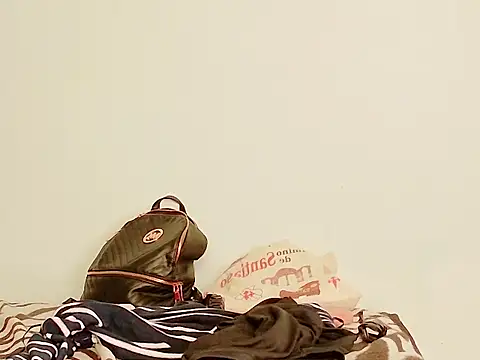 MojaditPussy - SQUIRTING FOR DADDY,TE MOJÓ LA POLLA..