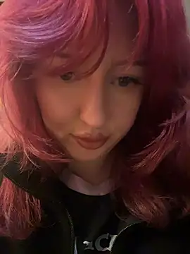 RonnieKiss - Suck dildo