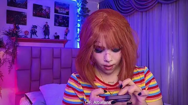 AlbaismynameX - Show off and dance