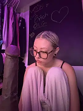MollyMonroe666