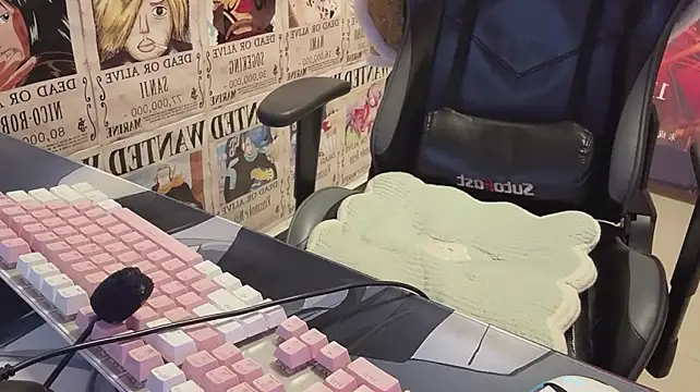 SNAKEgirlQAQ - 大家不要刷币 没有表演