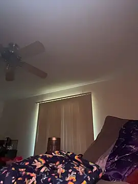 Reecieofficial - Cum Show/Squirt Show